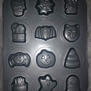 holiday cookie sheets NIB